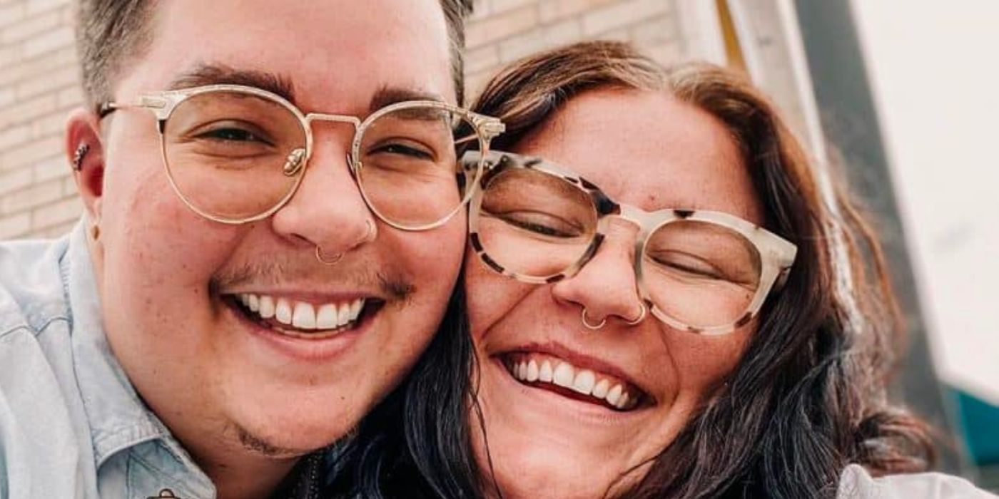 Sister wives leon brown and audrey kriss smiling in a selfie