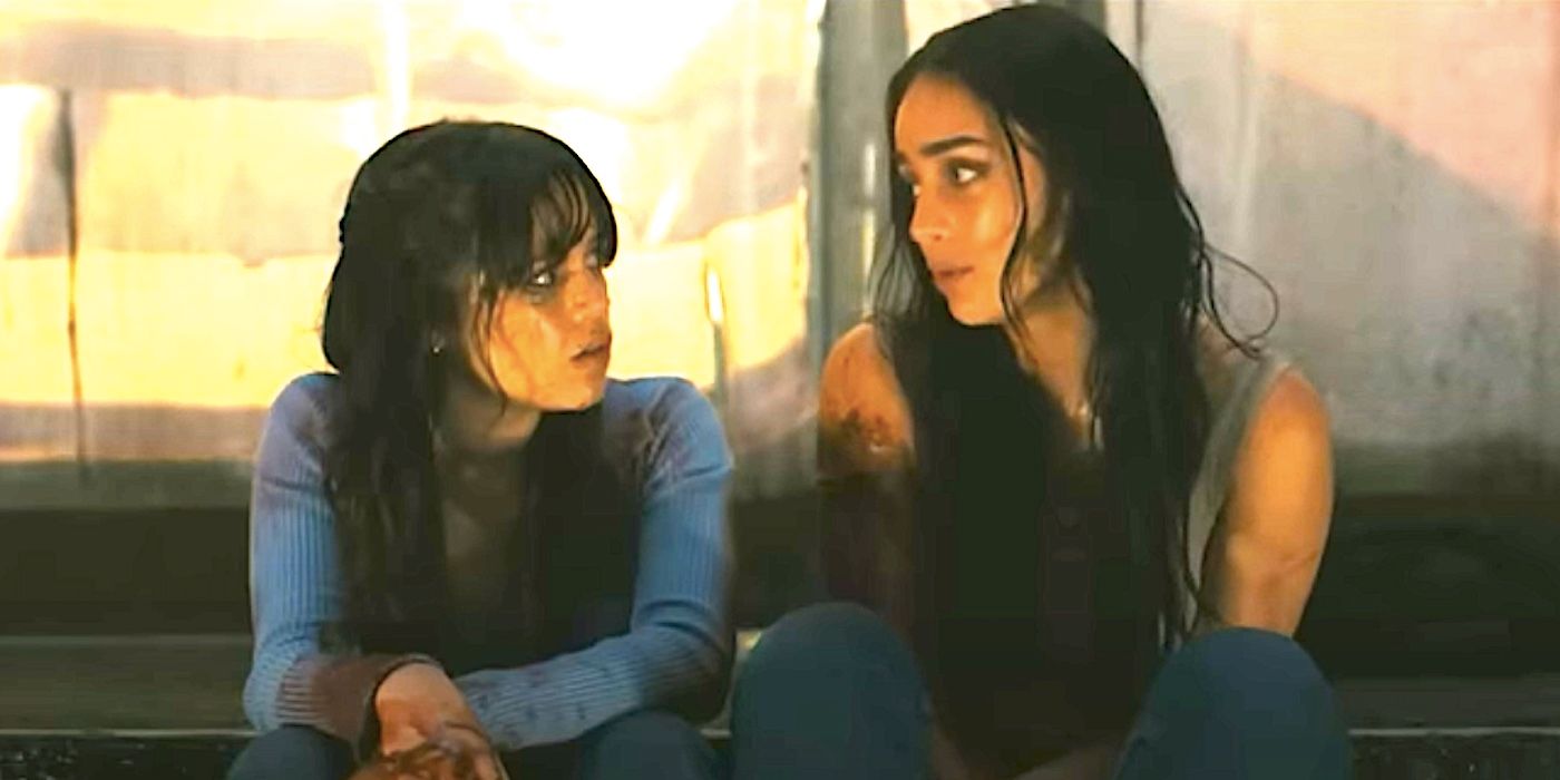 Melissa Barrera's Sam and Jenna Ortega's Tara sit and talk in a theatre in Scream VI.