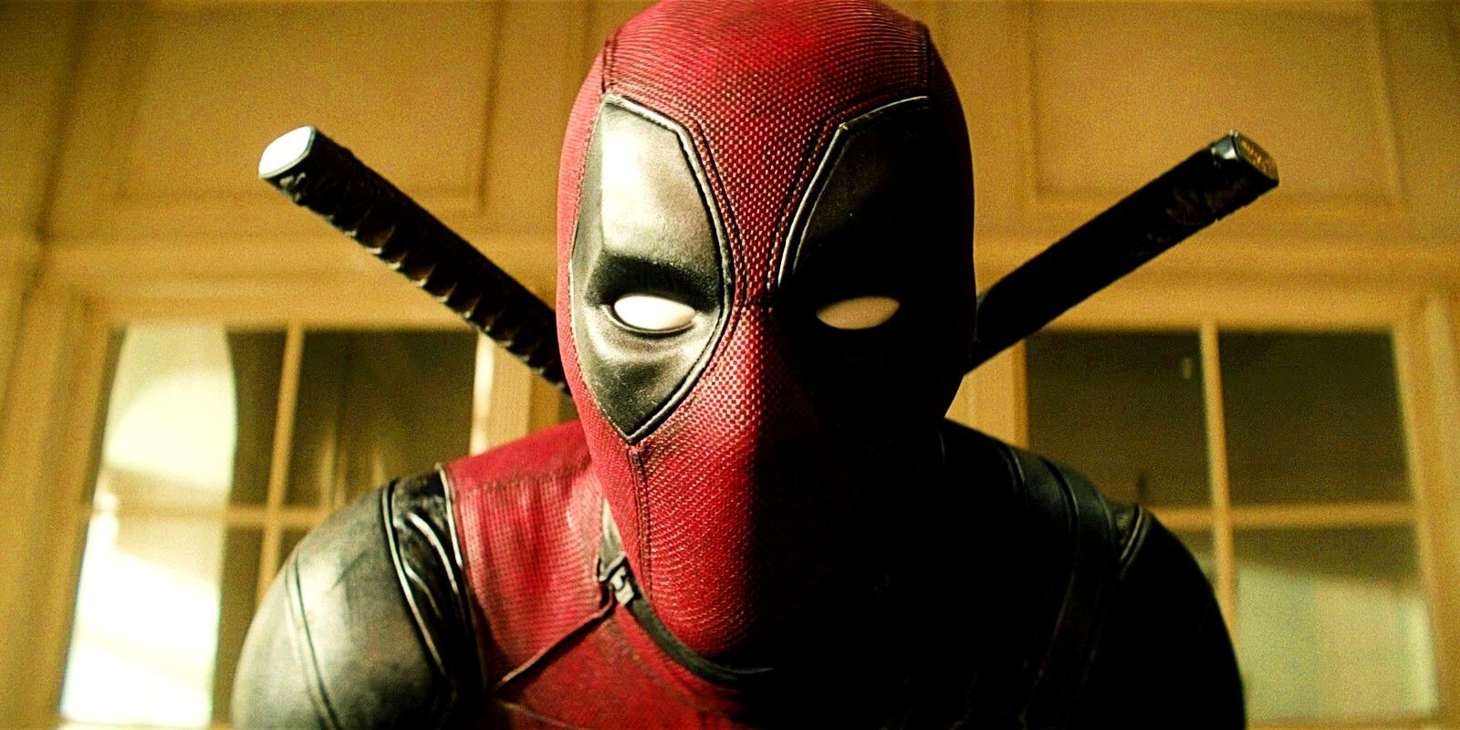 New Deadpool 3 Set Photos Of Ryan Reynolds, Hugh Jackman & Director ...