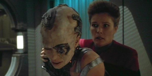 1 Star Trek: El episodio de TNG fue tan oscuro que fue prohibido