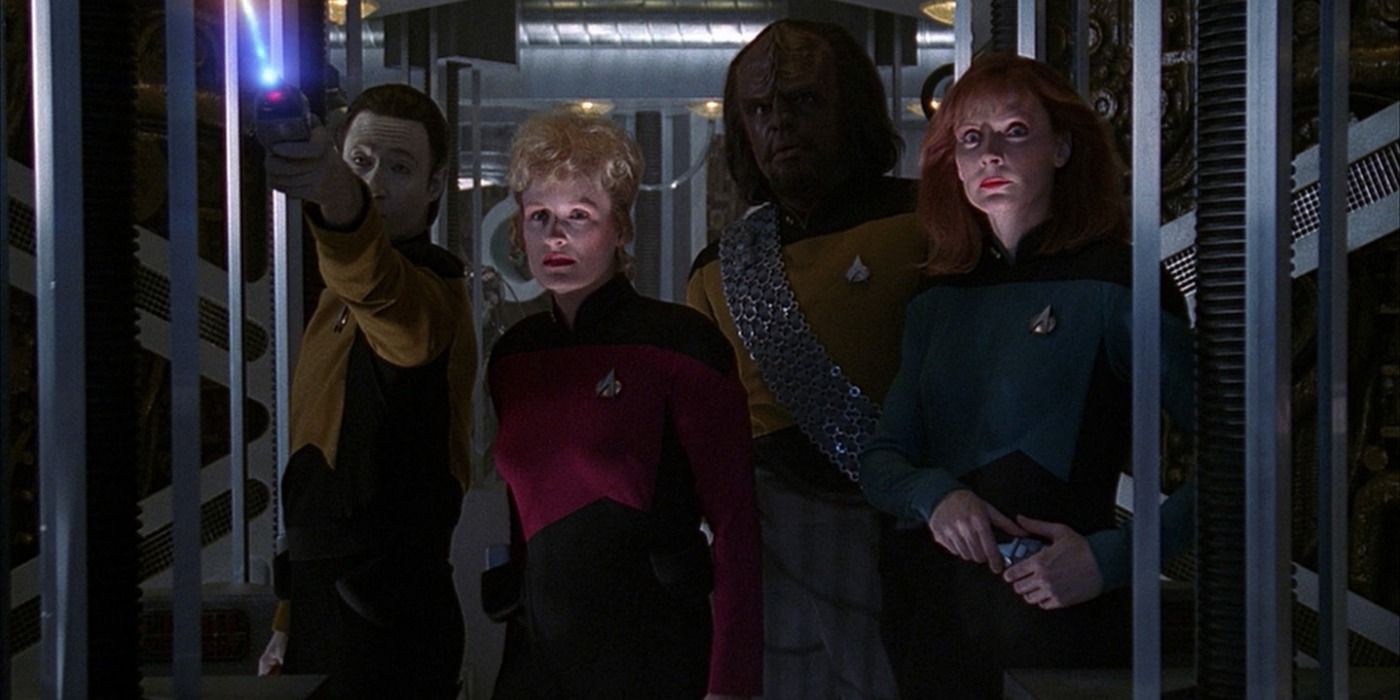 Best Star Trek: TNG Episode From Each Of The Show's 7 Seasons