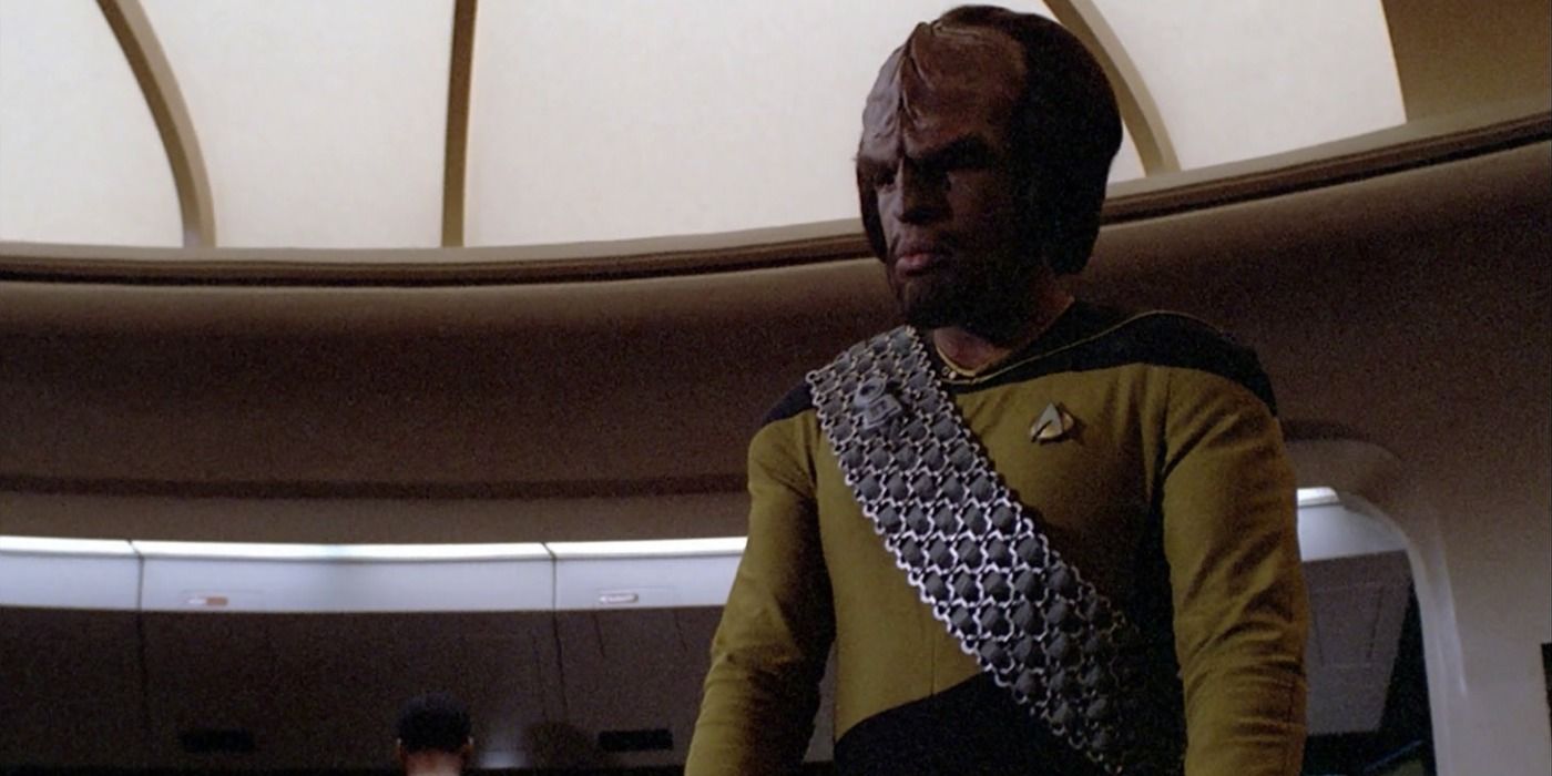 10 Star Trek Characters Who Were Replaced (& By Whom)