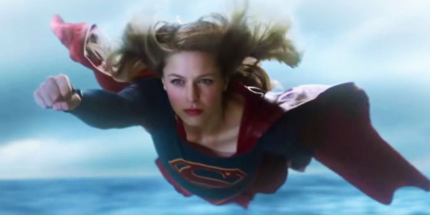 Supergirl flying in the Arrowverse