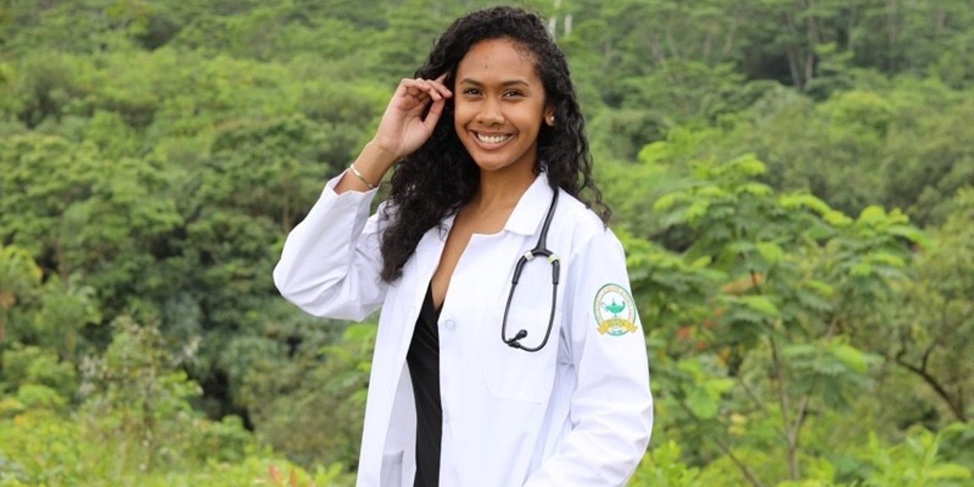 The Bachelor Season 28 Contestant Rachel Nance In Her Nursing Coat