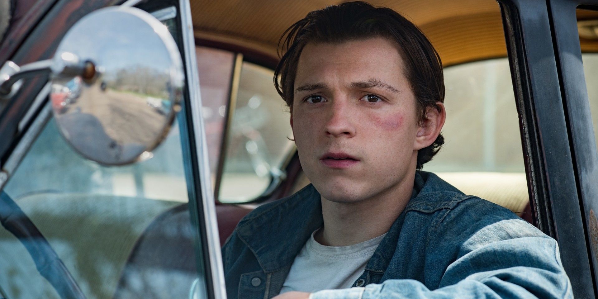 Tom Holland as Arvin Russell in the Devil all the Time