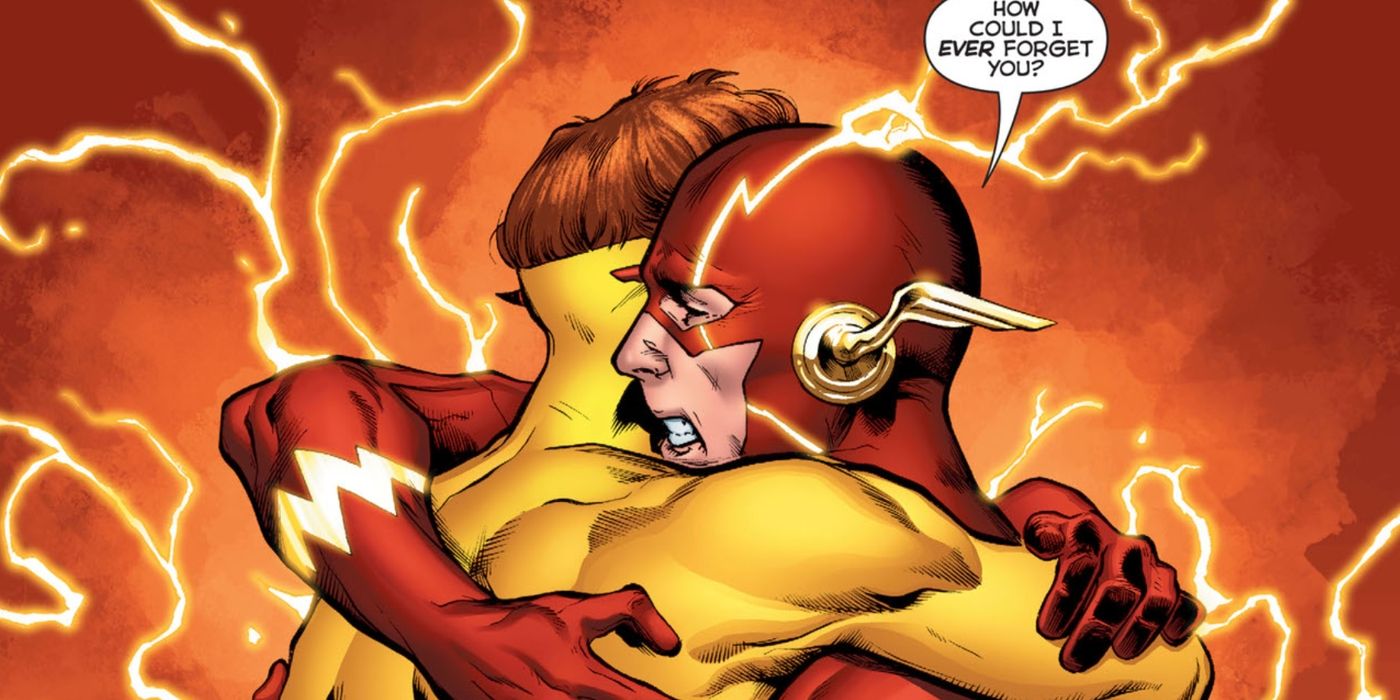 Painel de quadrinhos: Flash Barry Allen abraçando Kid Flash Wally West.