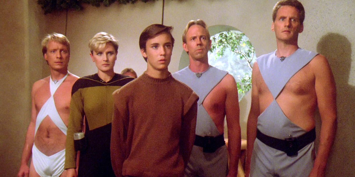 10 duras realidades de volver a ver Star Trek: The Next Generation Season 1 hoy