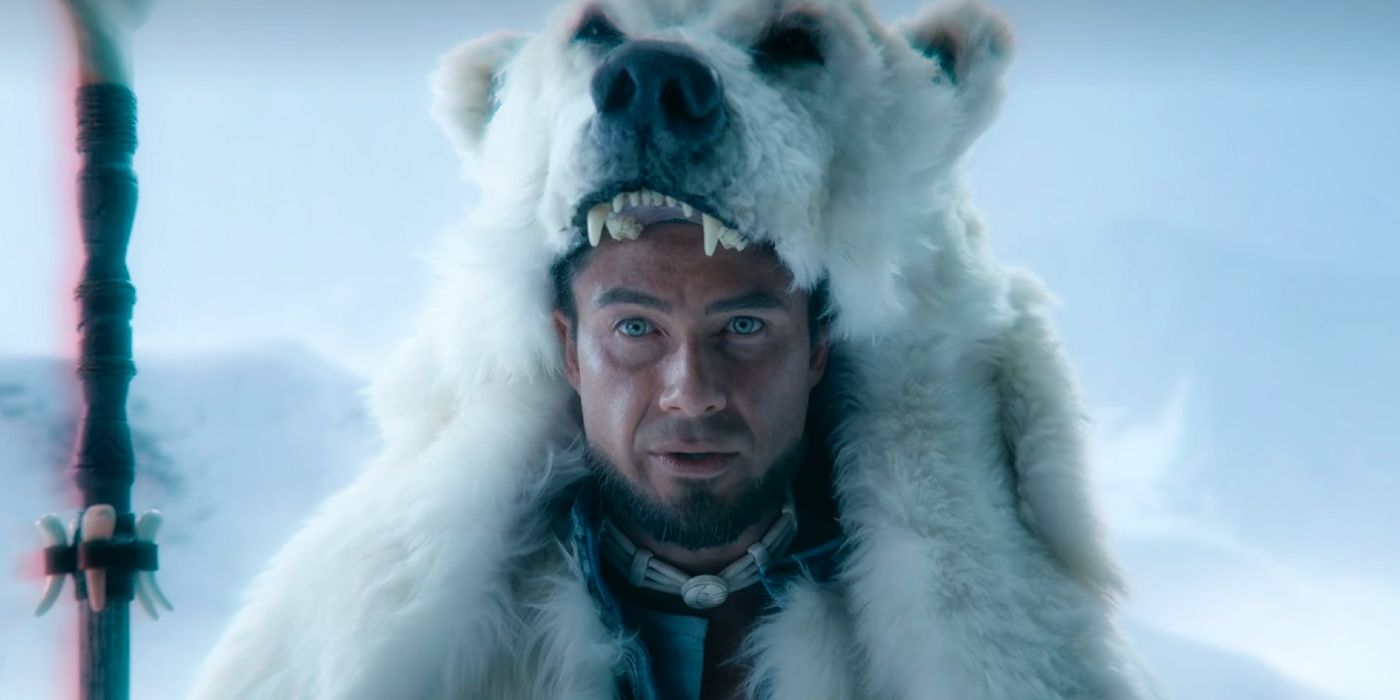 Avatar Kuruk empunhando uma lança e pele de urso em Avatar: O Último Mestre do Ar da Netflix