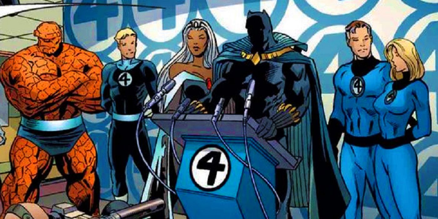 Pantera Negra e Tempestade conversando com o Quarteto Fantástico na Marvel Comics