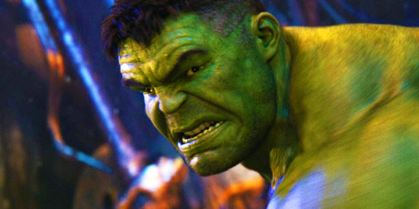 Bruce Banner's Hulk snarling at Thanos in Avengers Infinity War