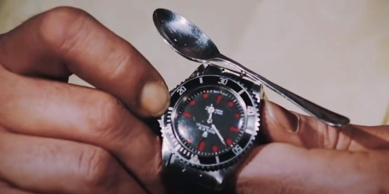 James bond gadget online watch