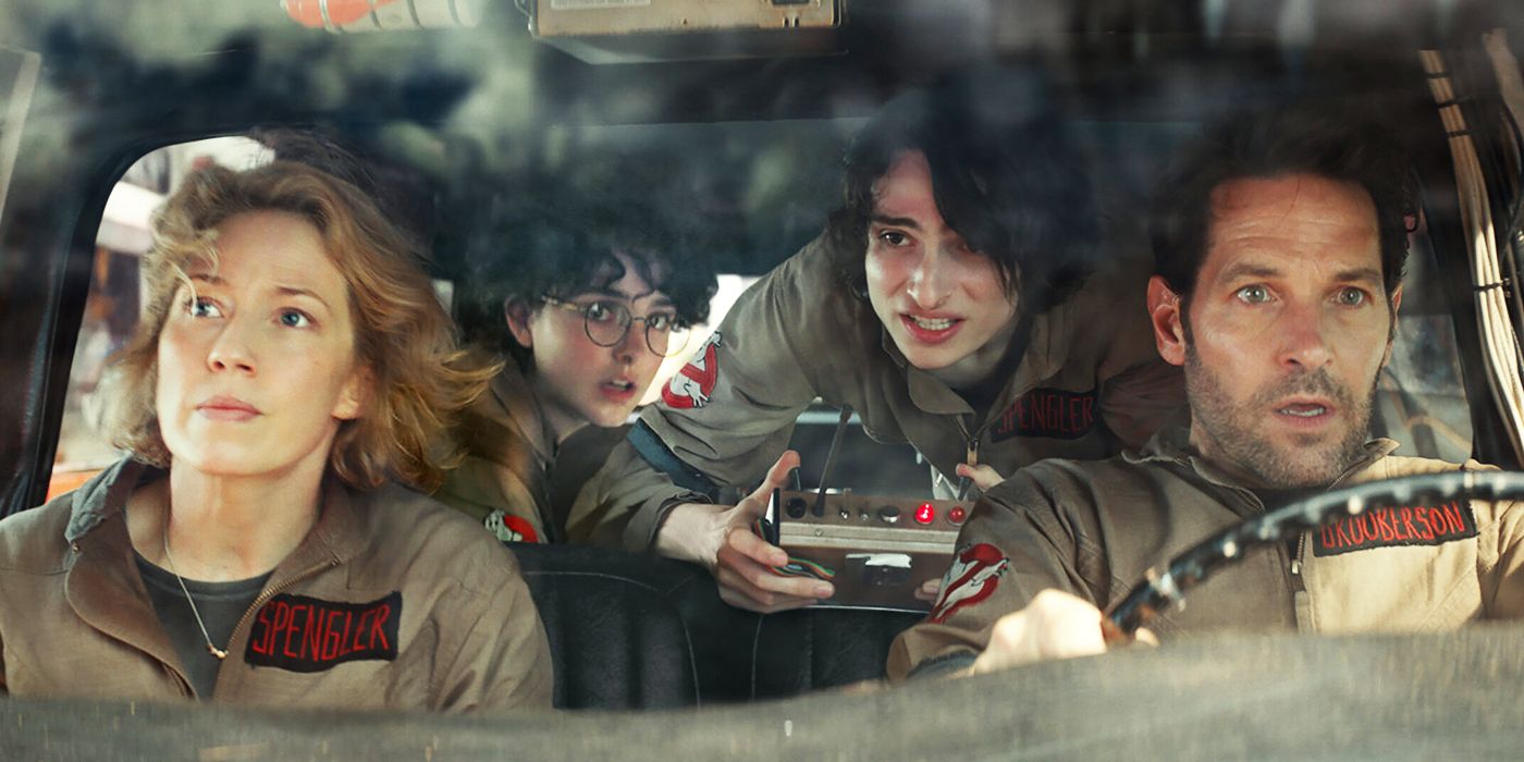 Callie, Phoebe, Trevor, and Gary in the Ecto-1 car in Ghostbusters Frozen Empire