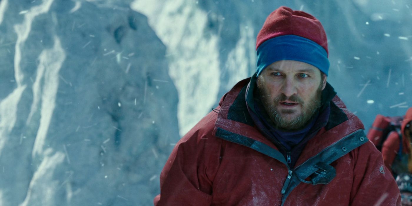 Jason Clarke as Rob Hall looks worried in Everest.