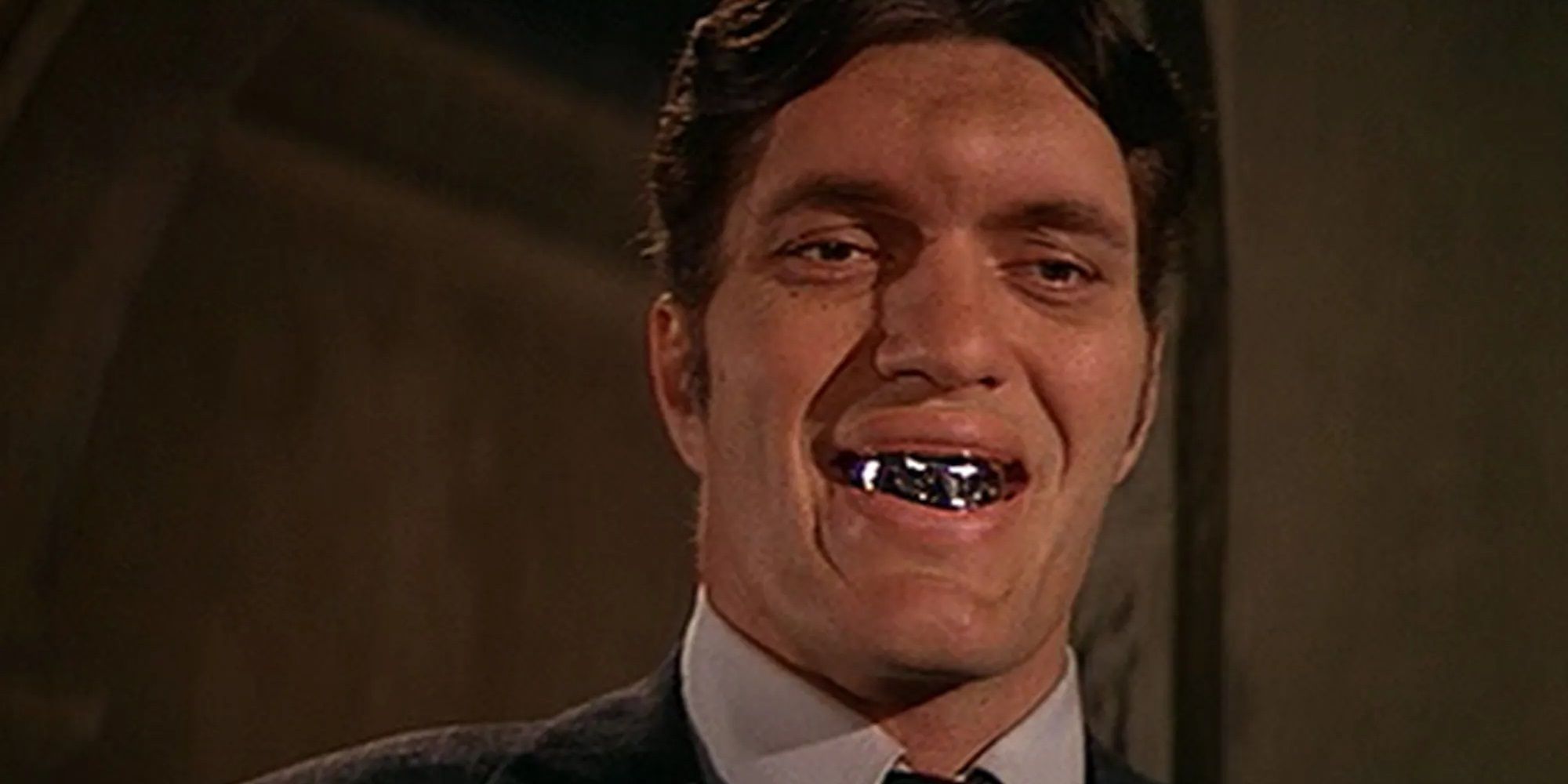Jaws smiles in The Spy Who Loved Me