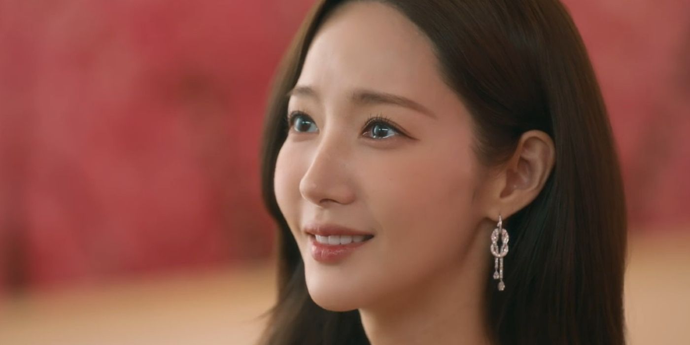 Kang Ji-won olhando para cima no episódio 16 de Marry My Husband