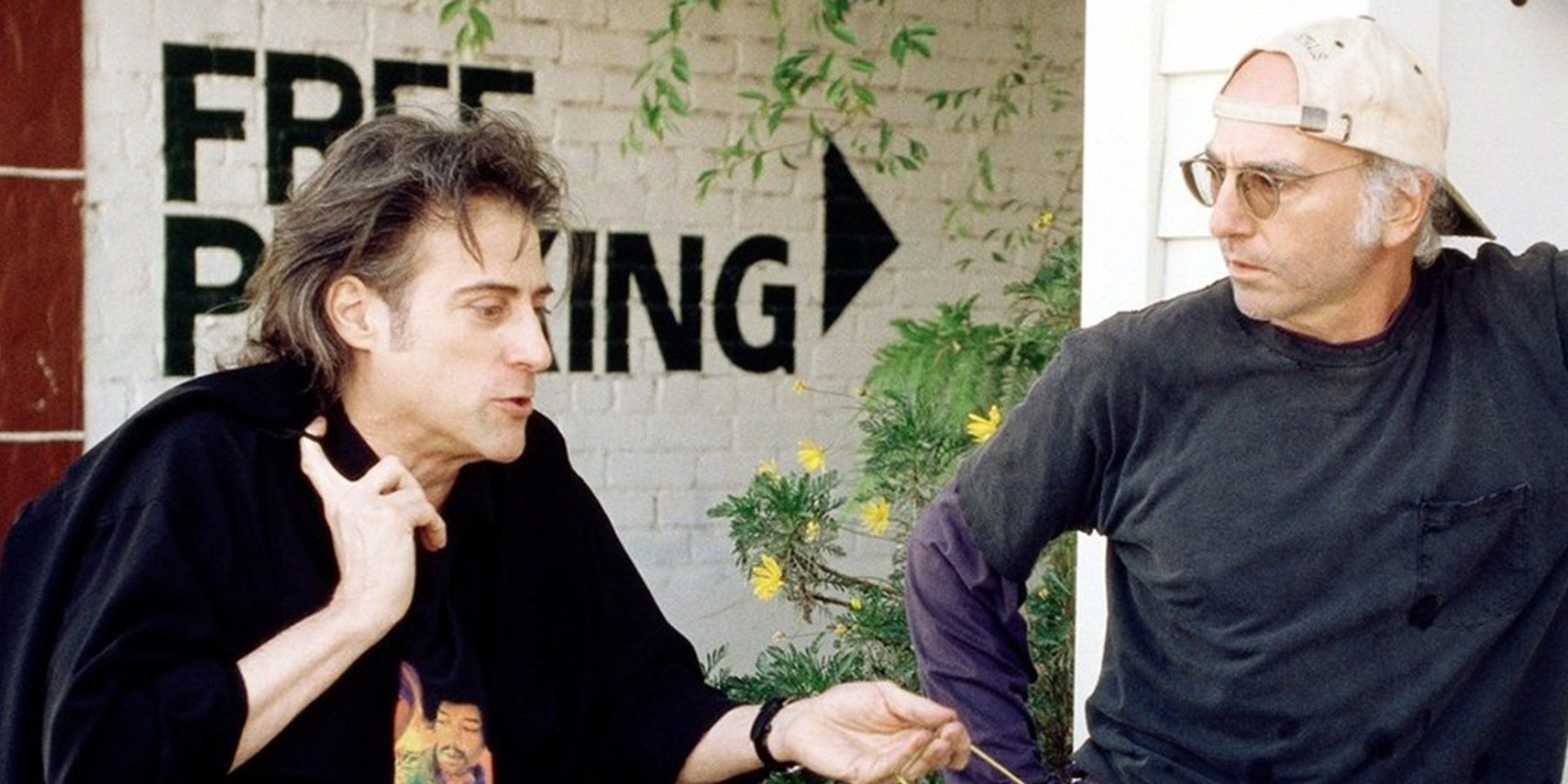 Larry and Richard talking on the street in Curb Your Enthusiasm - Season 1, Episode 4 - The Bracelet