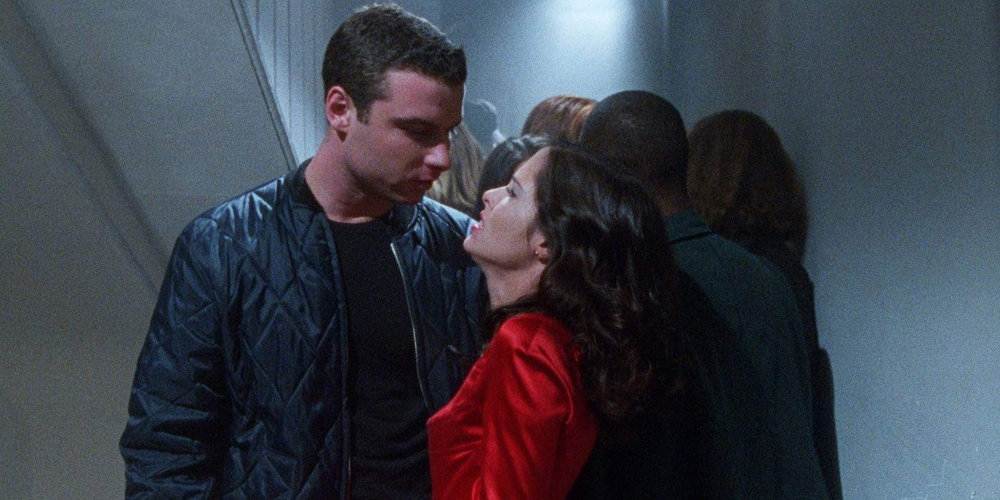 Liev Schreiber and Parker Posey in Party Girl.