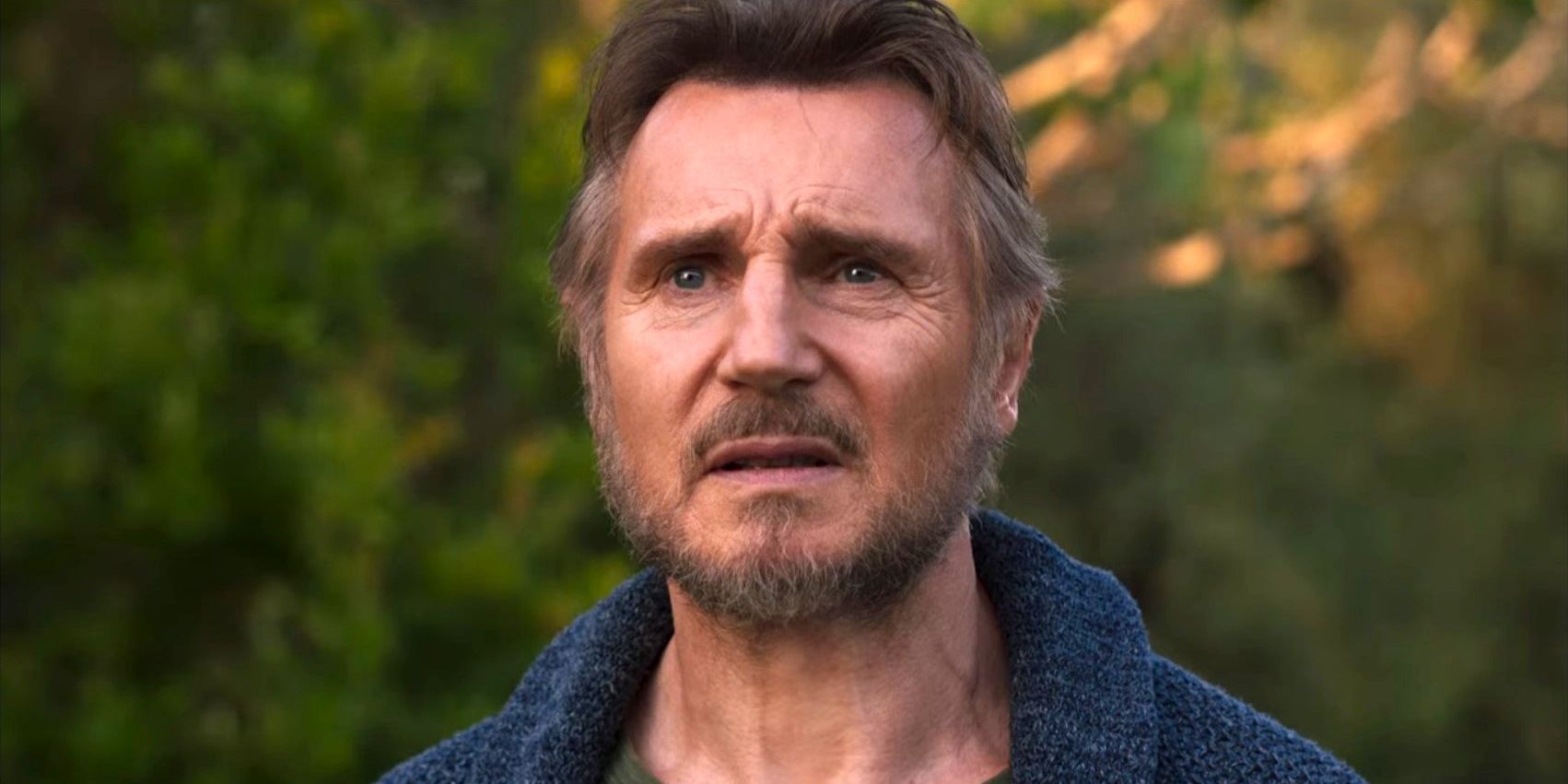 Liam Neeson como Robert Foster em Feito na Itália.