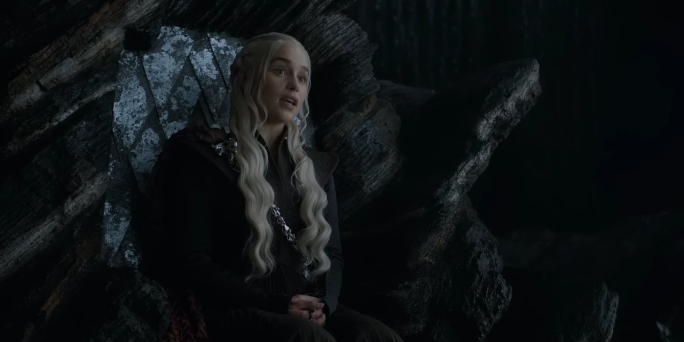 Emilia Clarke as Daenerys Targaryen at Dragonstone in Game of Thrones