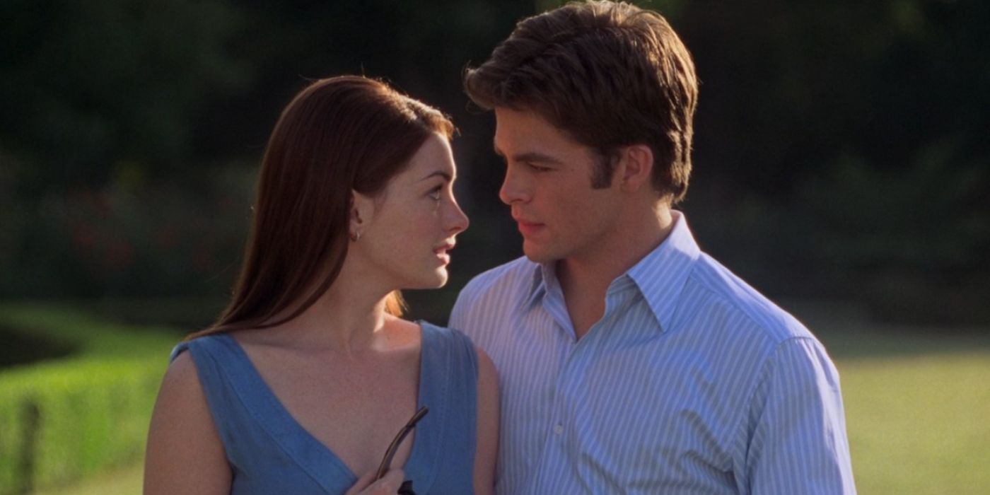 Mia (Anne Hathaway) looking into Nicholas' (Chris Pine) eyes in The Princess Diaries 2.