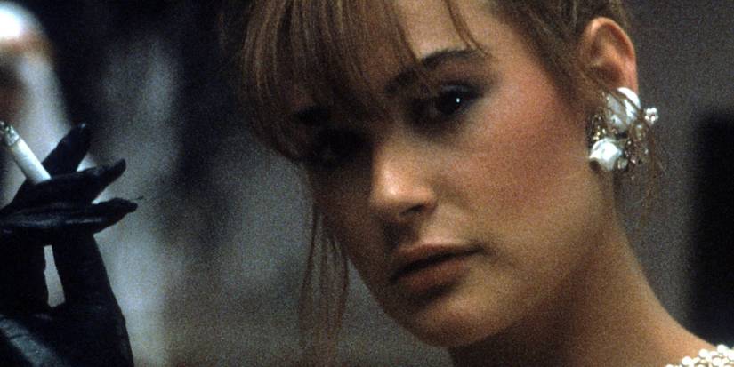 Demi Moore as Jules smoking in St. Elmo's Fire