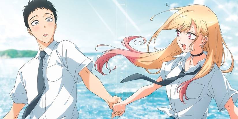 My Dress-Up Darling Marin grabbing Wakana's hand at the beach