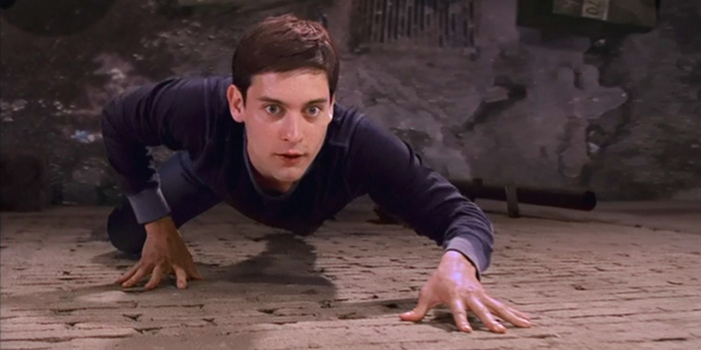 Peter Parker Wallcrawling Tobey Maguire