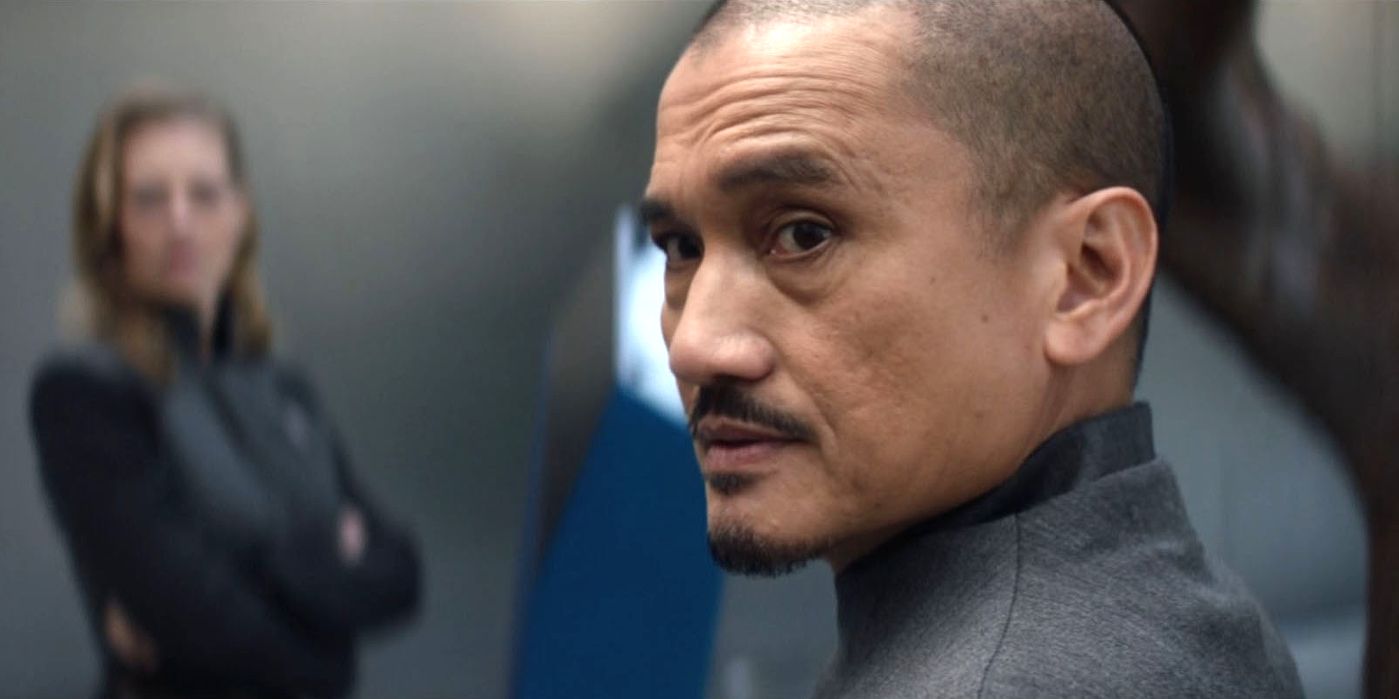 Jon Jon Briones como o magistrado em Star Trek: Picard 2ª temporada