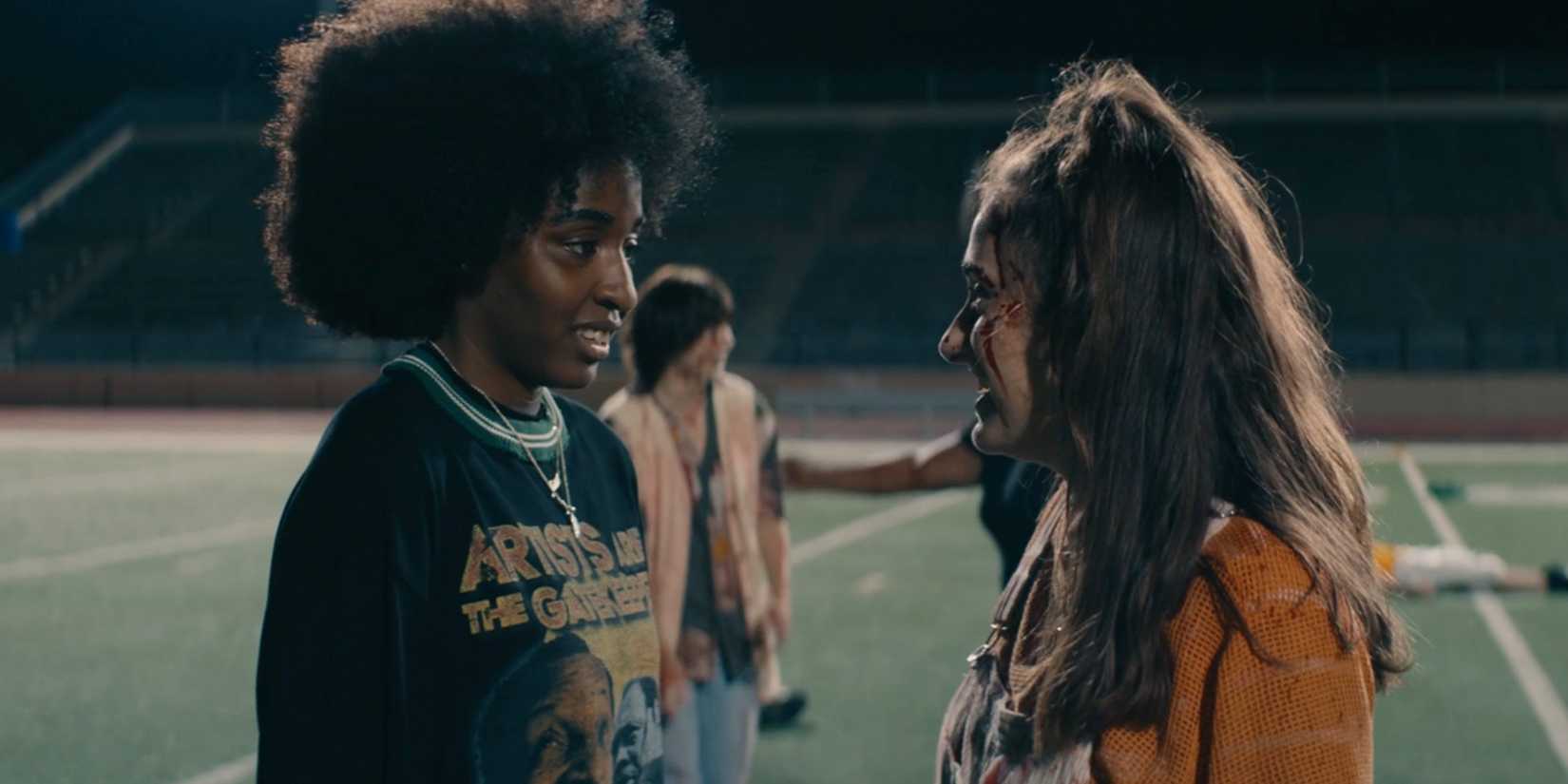 Ayo Edebiri as Josie and Rachel Sennott as PJ in Bottoms