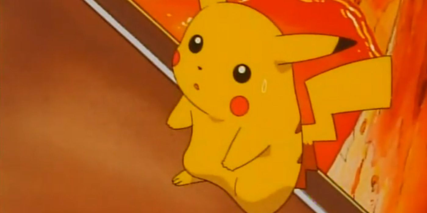 Pokémon: Pikachu perto da borda da arena.