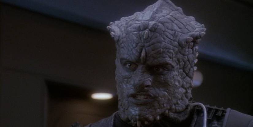 Star Trek DS9 To The Death Jem'Hadar Brian Thompson