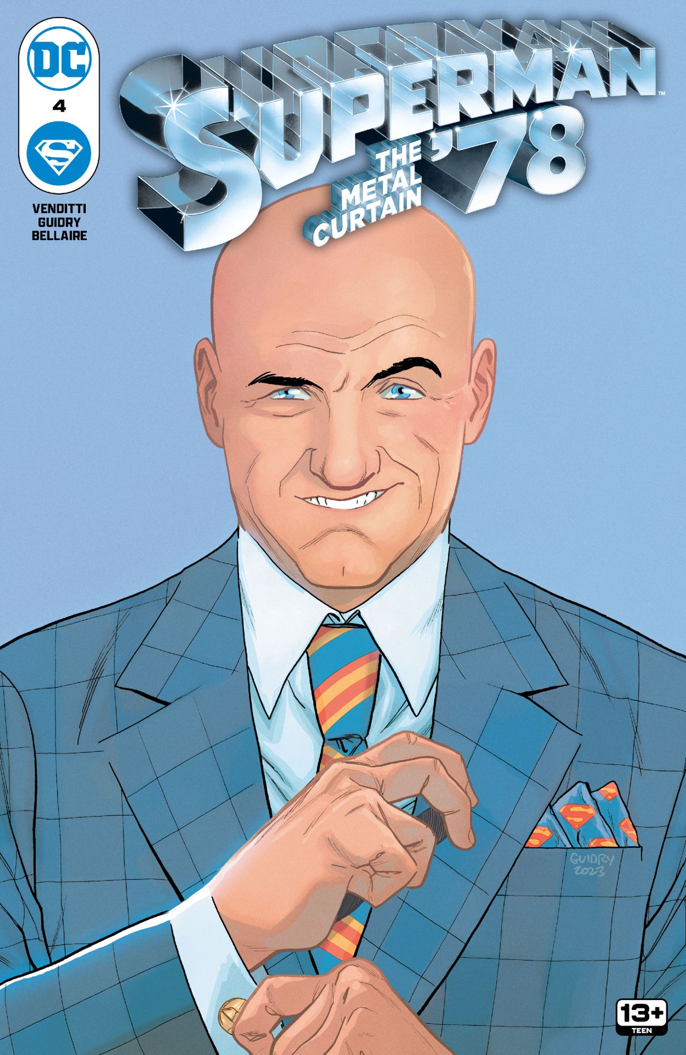 Superman 78 The Metal Curtain 4 Capa Principal: Lex Luthor sorrindo em um terno xadrez.