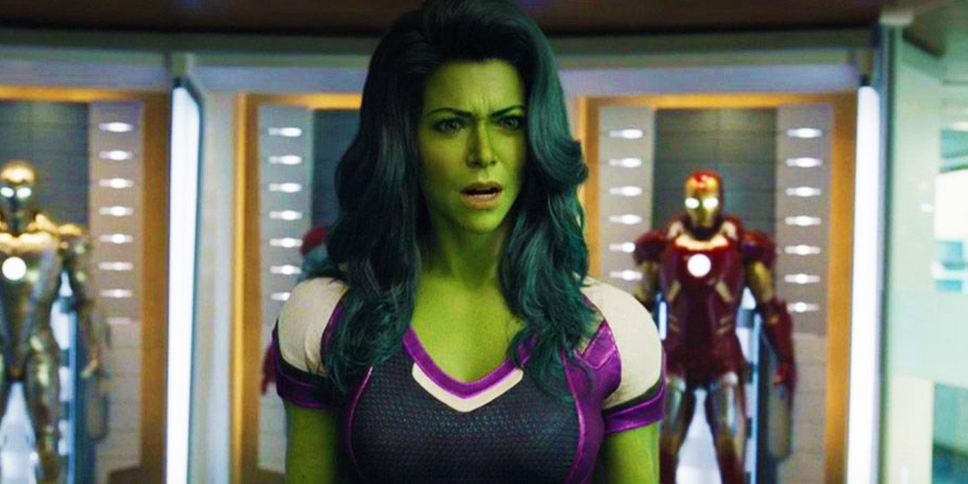 She-Hulk de Jennifer Walters, de Tatiana Maslany, no final da série She-Hulk Attorney at Law