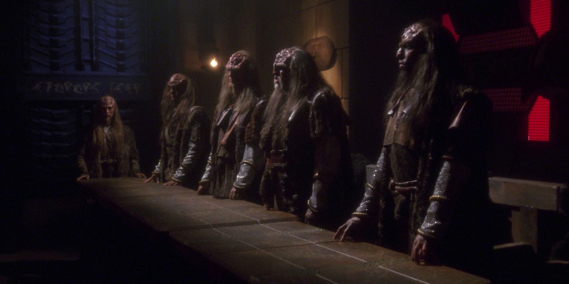 How 7 Different Star Trek TV Shows & Movies Redefined Klingons