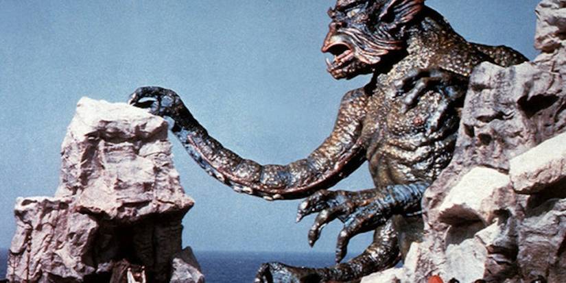 The Kraken emerging from the water in Clash of the Titans