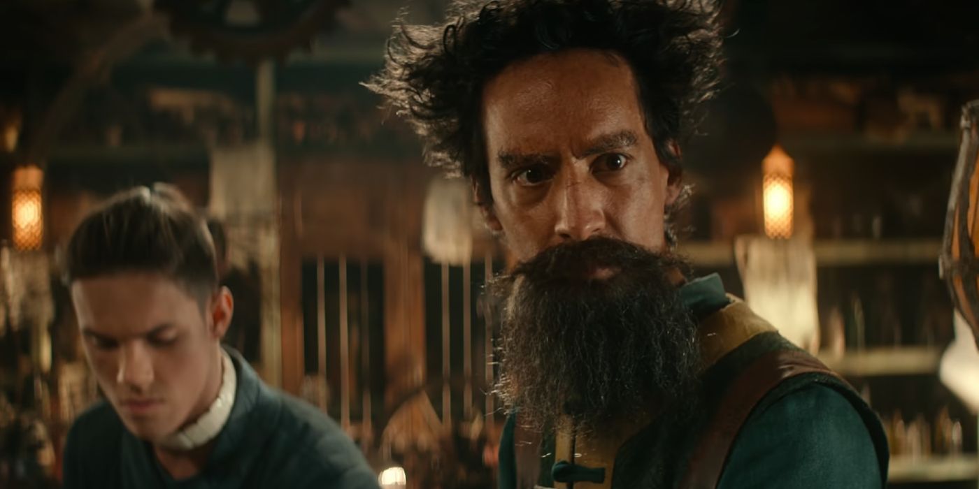 Danny Pudi como o mecanicista em Avatar: O Último Mestre do Ar da Netflix