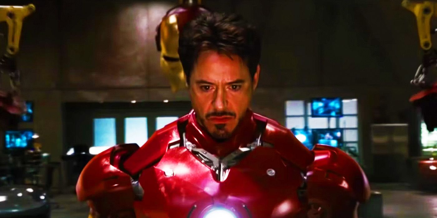 Tony Stark se vestindo como Homem de Ferro pela primeira vez