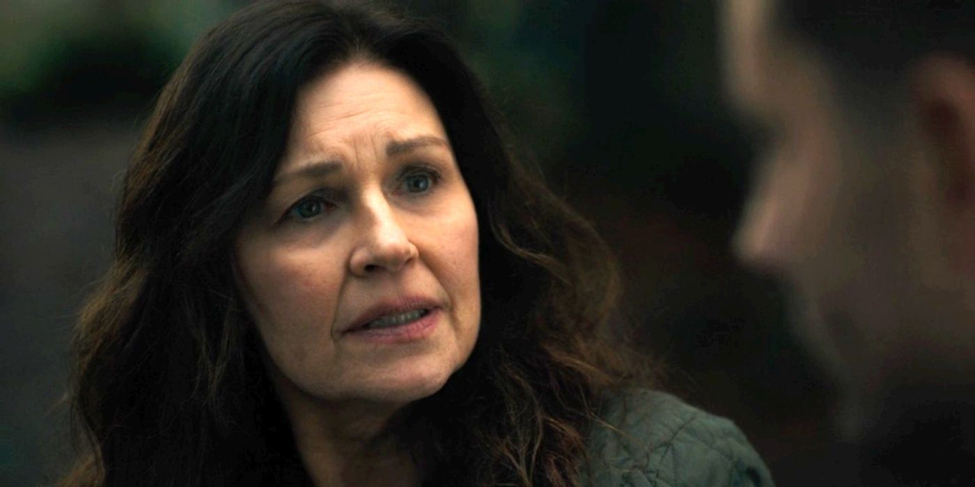 Wendy Crewson as Mary Dove Shaw in Tracker season 1, episode 1.