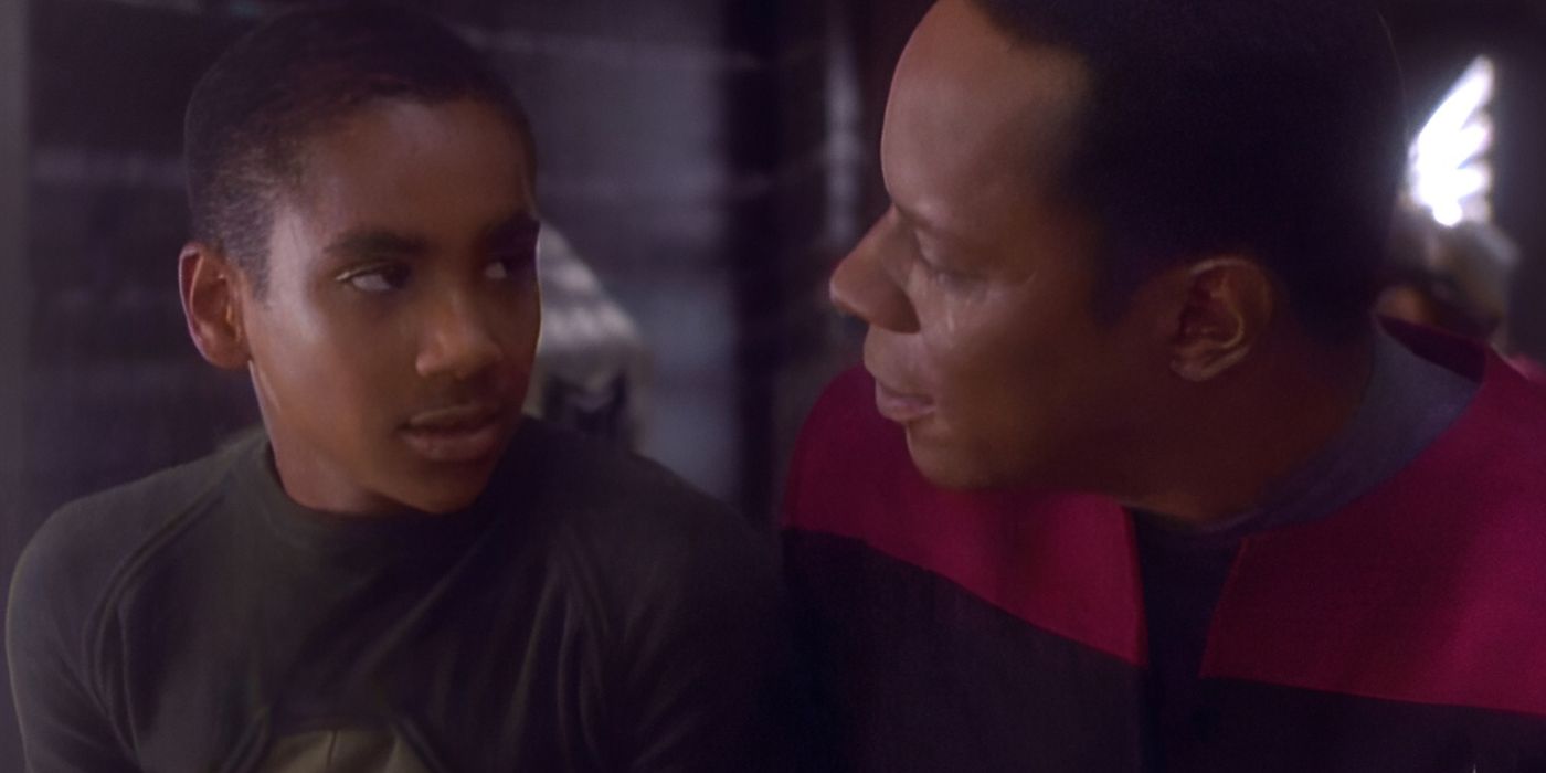 Star Trek: DS9 Proved 1 Big Difference Between Worf & Captain Sisko