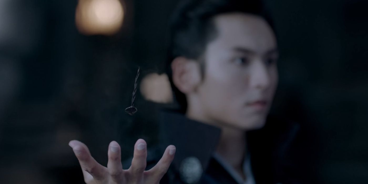 Zhang Zhehan using magic in Word of Honor.