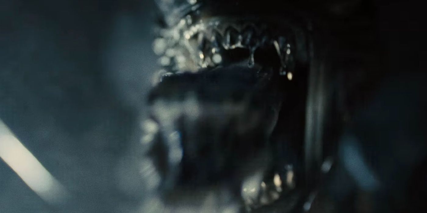 A Xenomorph opening its mouth to attack in Alien Romulus