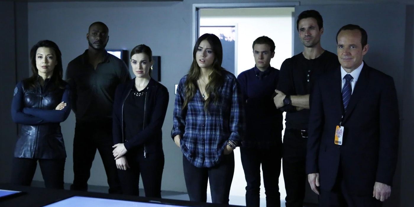 Agents of SHIELD full team