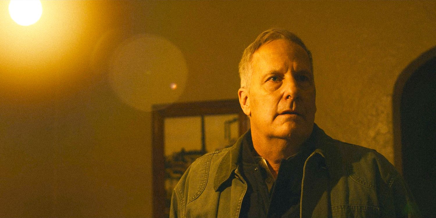 Del Harris (Jeff Daniels) parecendo chocado no episódio 1 da 2ª temporada de American Rust