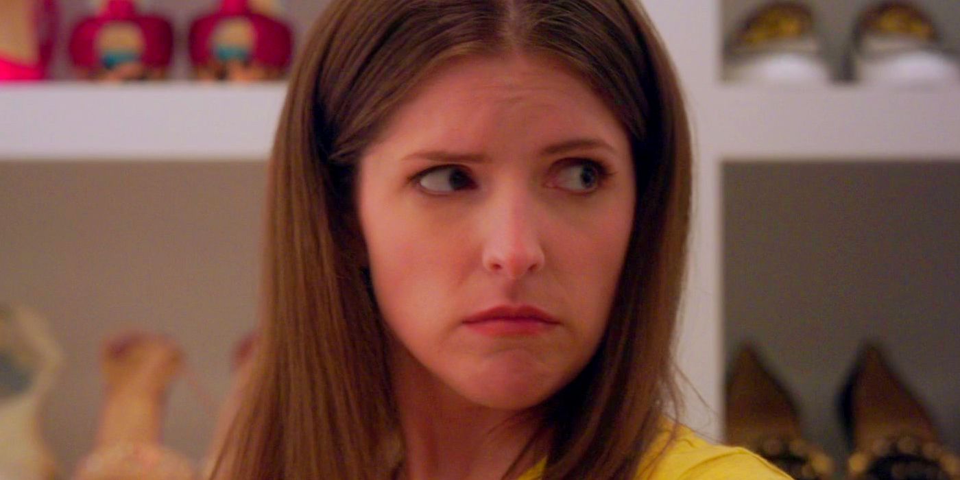 Anna Kendrick Giving Side Eye in A Simple Favor