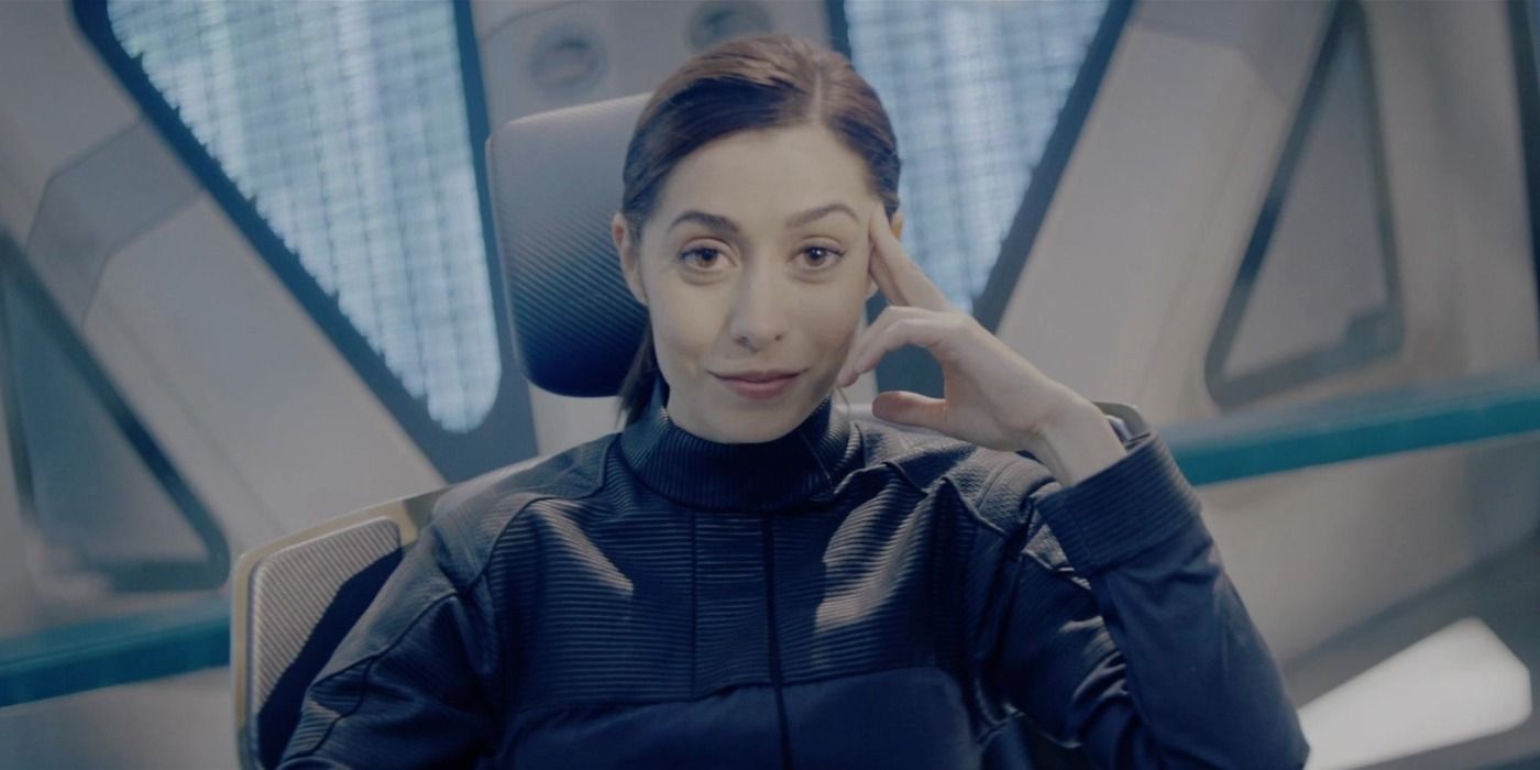 Nanette gives a sinister smile while abroad USS Callister in Black Mirror