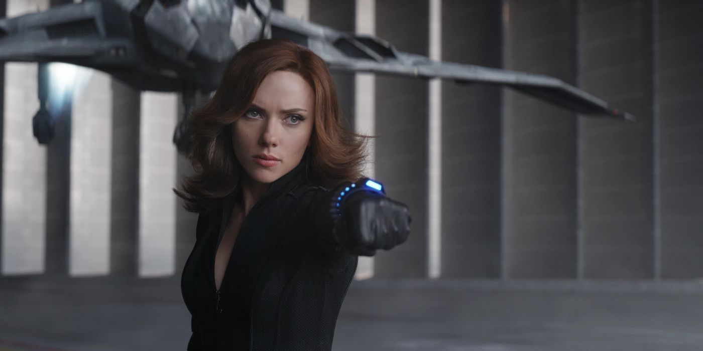 Black Widow shocking Black Panther in Captain America Civil War