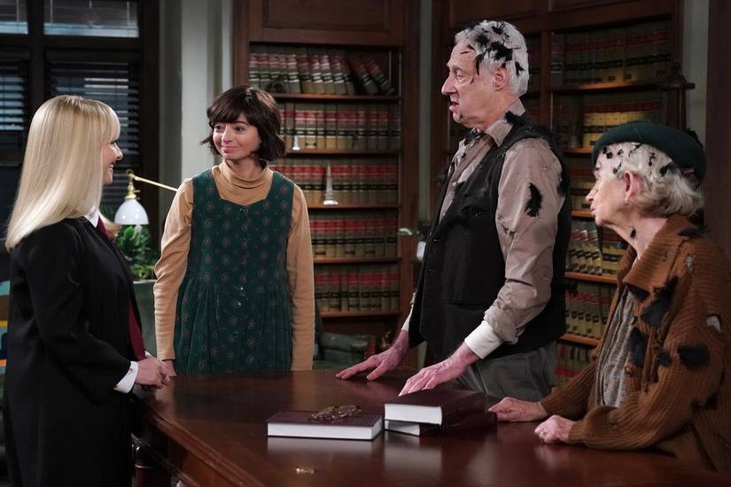 Brent Spiner and Annie O'Donnell as Bob and June Wheeler with Kate Micucci as Carol Ann in Night Court