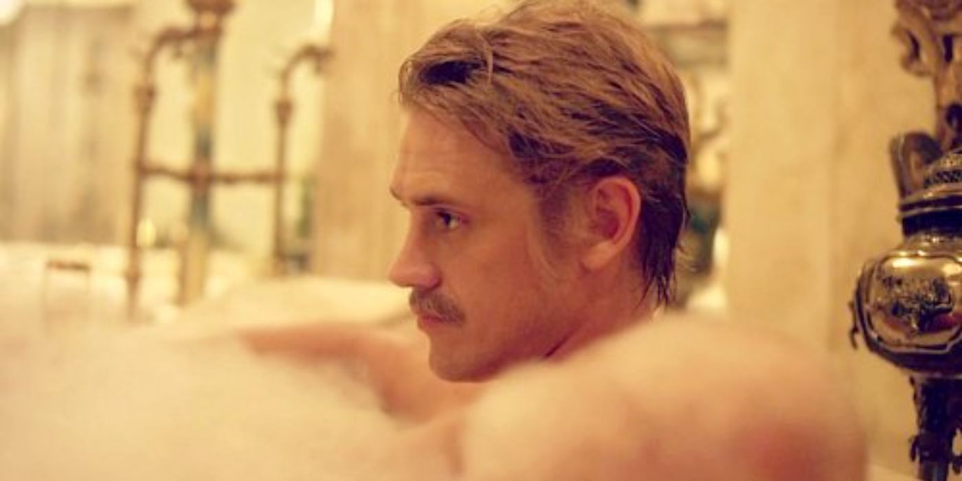 Cary in a bubble bath in Behind the Candelabra