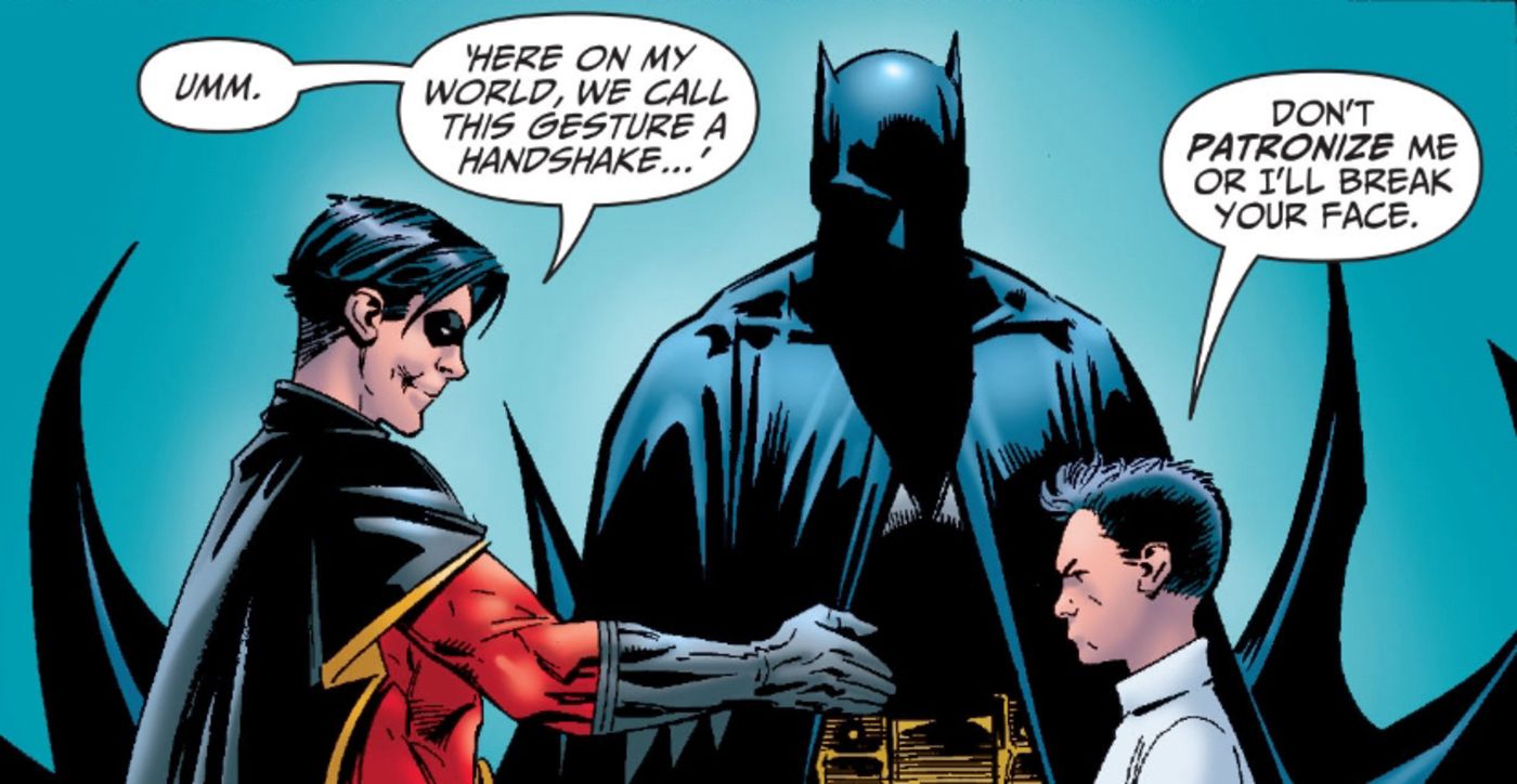 Painel de quadrinhos: Damian Wayne encontrando Robin Tim Drake com Batman atrás deles.