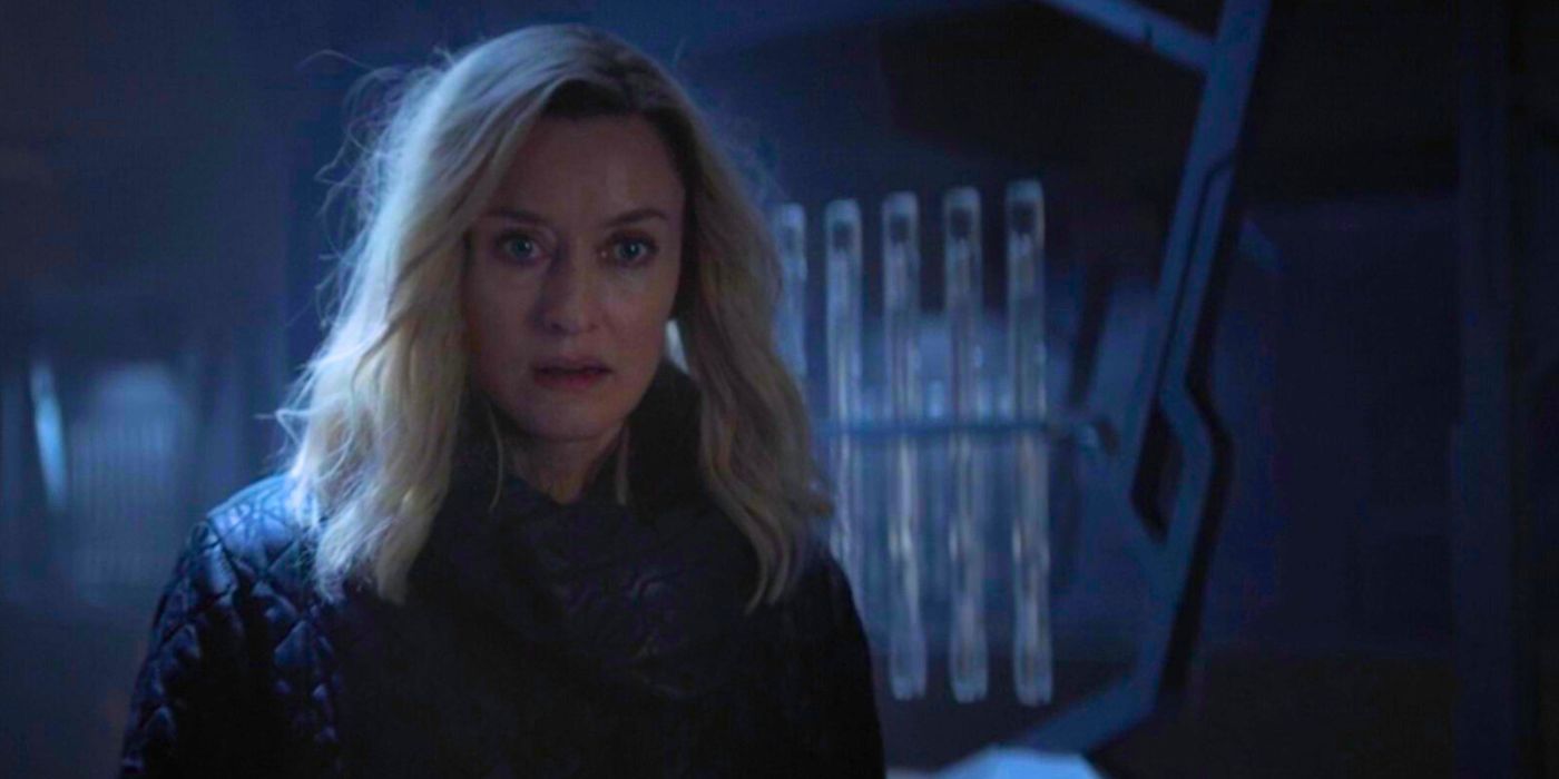 Dr. Halsey (Natascha McElhone) looks shocked in the Onyx Forerunner lab in Halo season 2